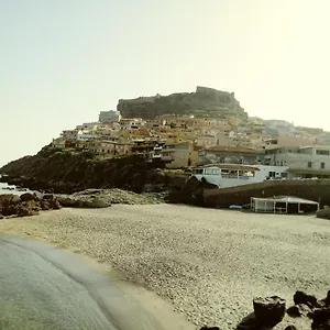 https://appartamento-bouganville-castelsardo-07031.in-sardinia.net