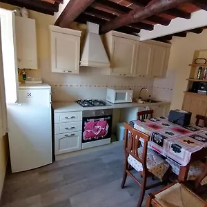 https://casa-di-corte-indipendente.it-tuscanyhotel.com